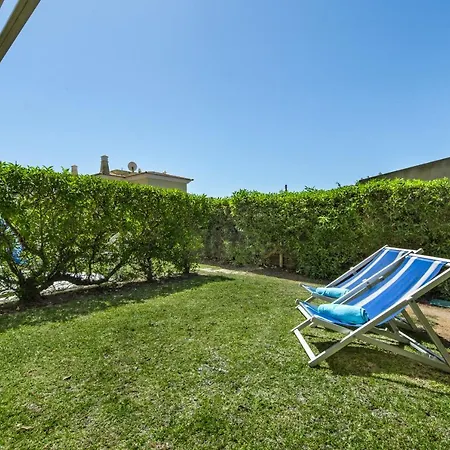 بيت للعطل Sunny With Pool Access