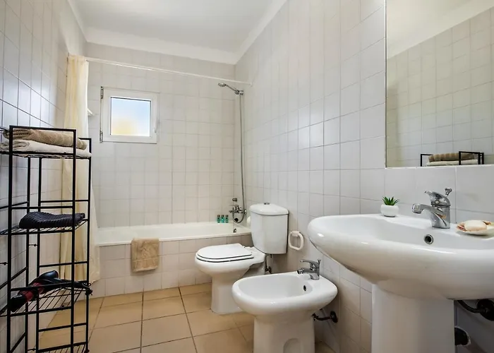 Victoria Armação de Pêra